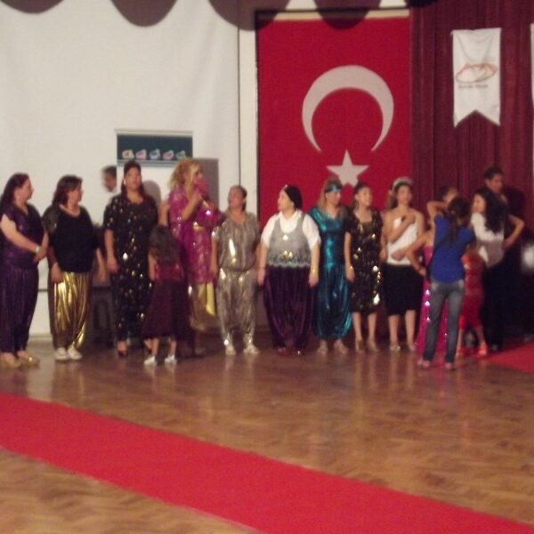 Fevzipaşa Mahalle Meclisi’nden defile…