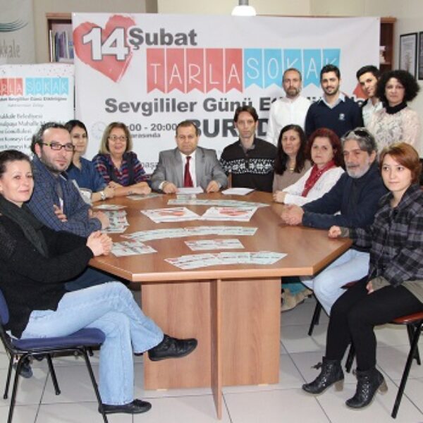 Sevgililer günü Tarla Sokak’ta kutlanacak