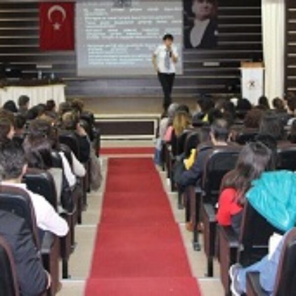 Engelliler Haftası Seminerle Devam Ediyor