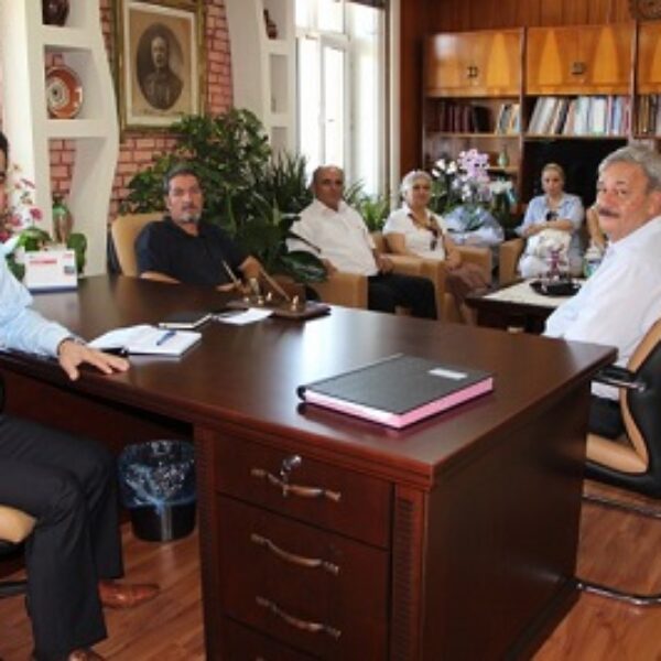 Merkez Ortaokulu için mücadele sürecek