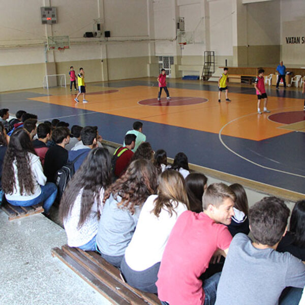 Finalde kazanan 11/F sınıfı oldu