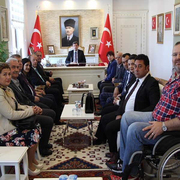 Kent Konseyi’nden Vali Tavlı’ya ziyaret