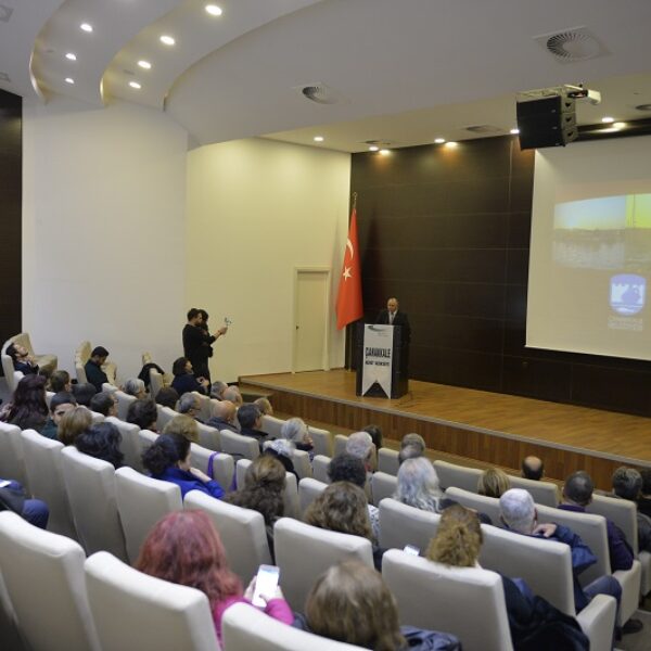 Aşkın Ederi; Troia’nın Kaderi oldu…