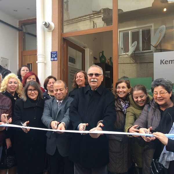 Kemalpaşa Mahalle Meclisi Çalışma Ofisi açıldı